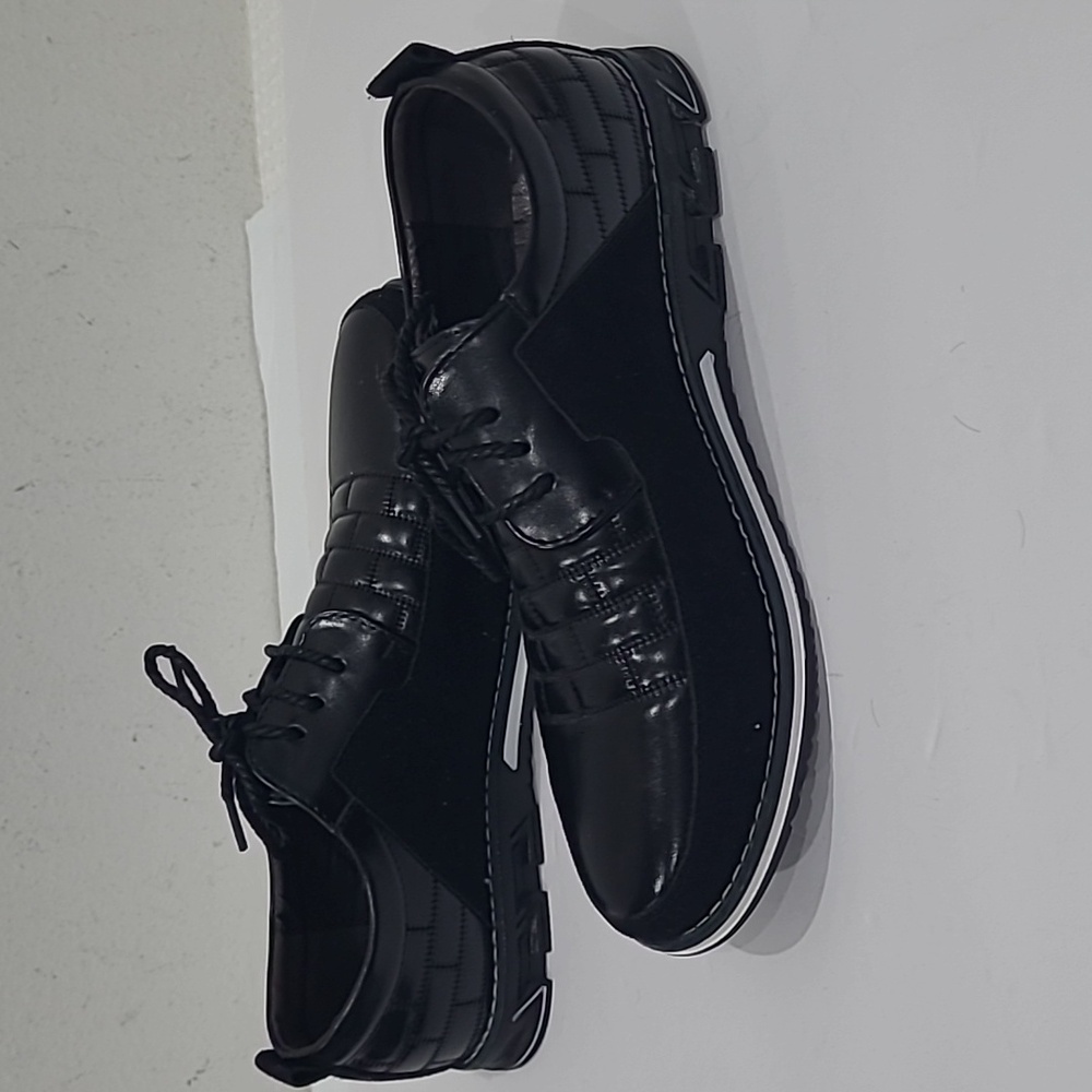Men's Black Lace-Up Oxford Derby Shoes